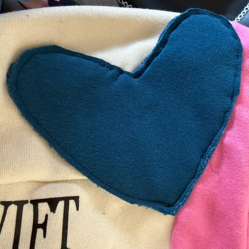 Taylor Swift Reworked Colorblock Sweater with heart patchwork size large - Picture 9 of 9